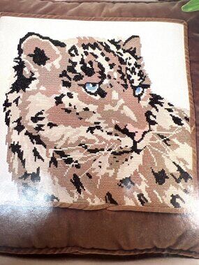 Snow Leopard Counted Cross Stitch Pattern By Yours Truly Unused Pattern